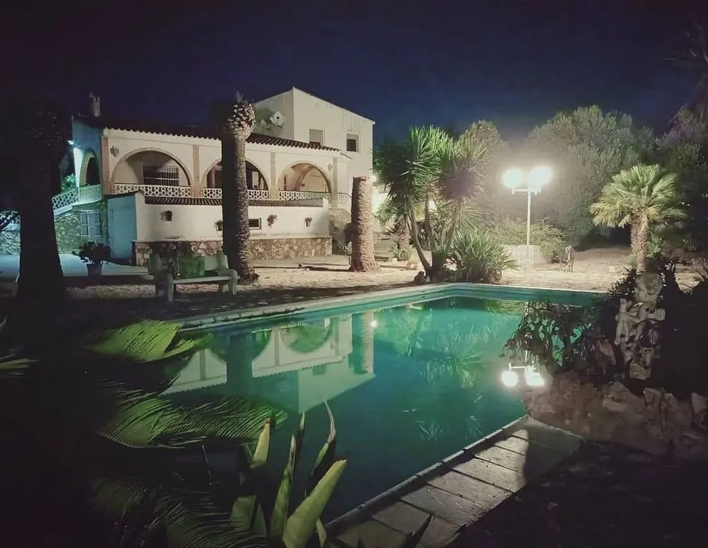 pool_area