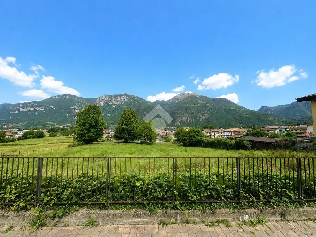 Residential Plot with Panoramic View in Pian Camuno