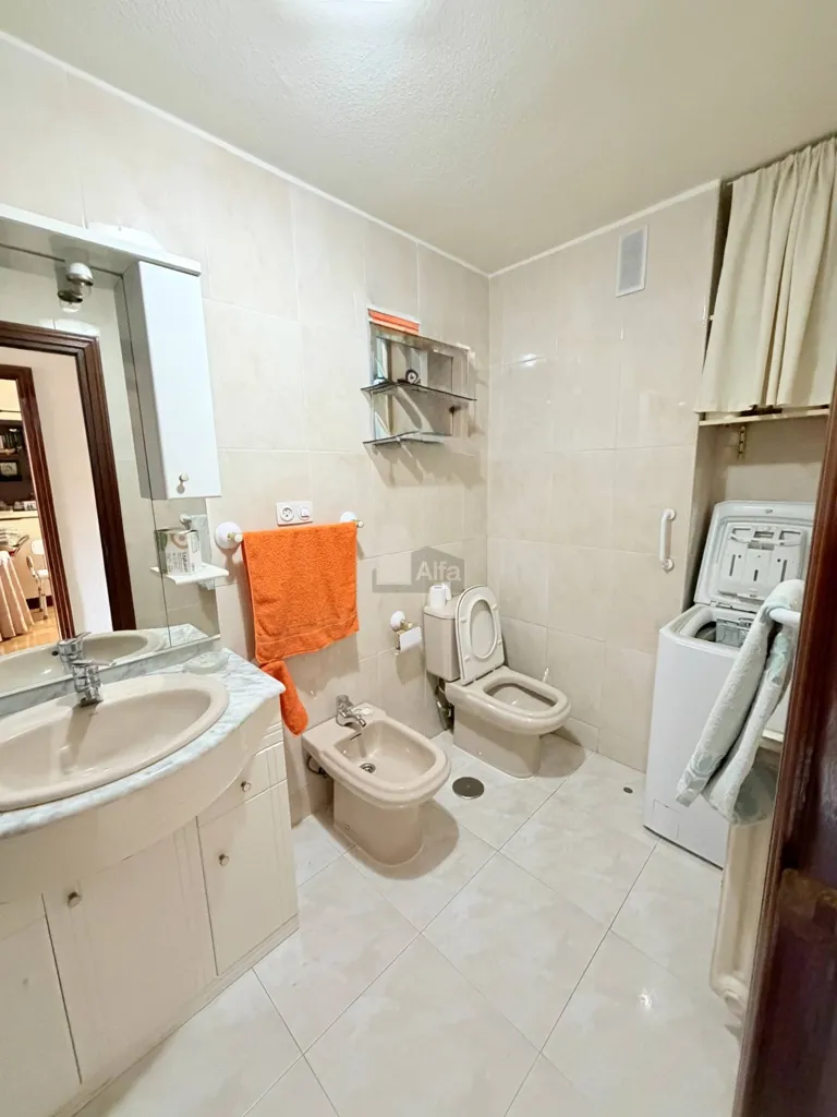 Vannitoad - Flat with Terrace in Guindalera, Madrid