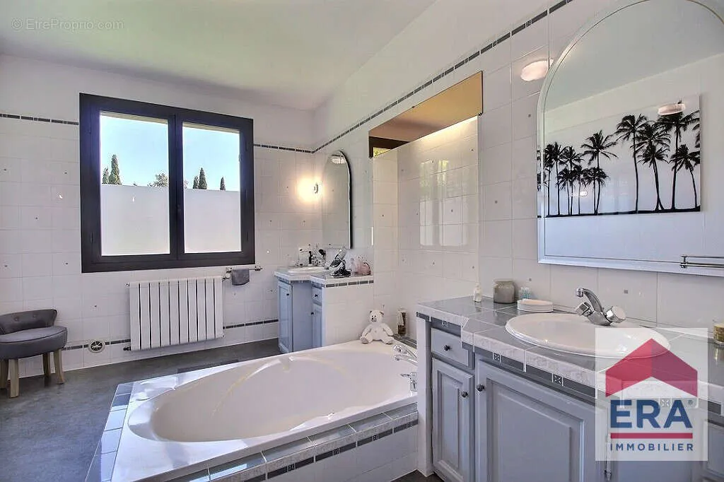 Vannitoad - House with Pool in Carpentras