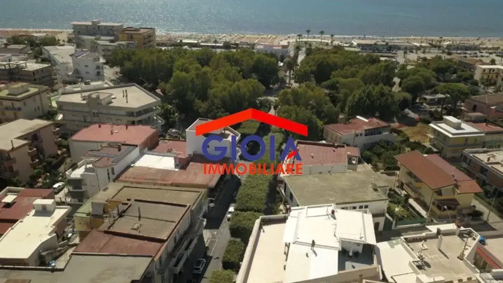 Apartment with Sea View in Mondragone