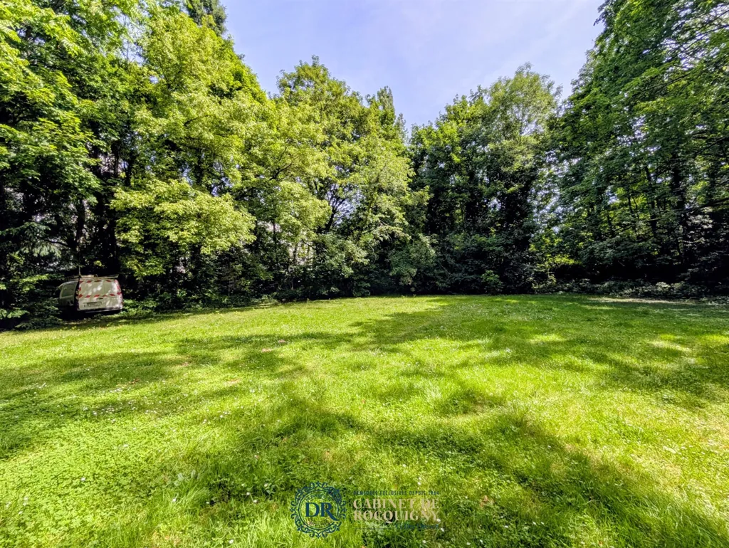Aed - Buildable Plot in Mouillere, Orleans