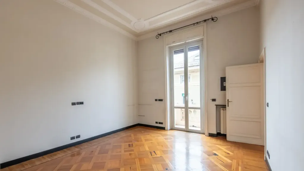 Toad - Period Apartment with Balcony in Genoa