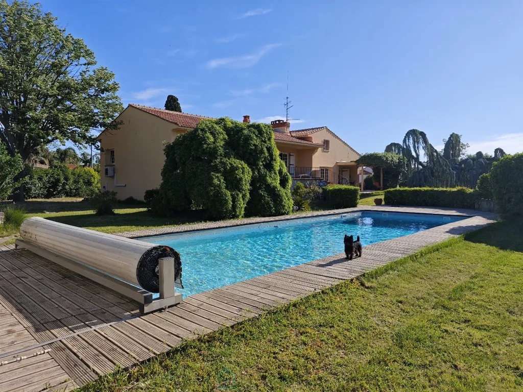 Bassein - Renovated Villa with Pool in Toulouges