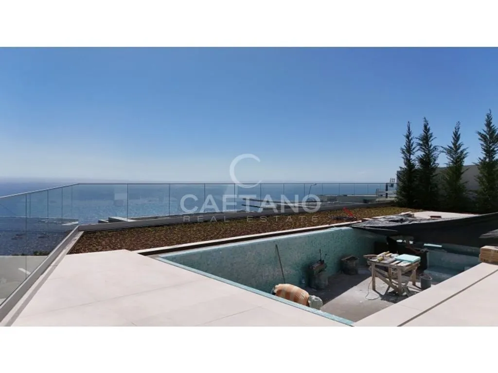 Piscine - Contemporary Villa with Ocean View in Calheta, Madeira