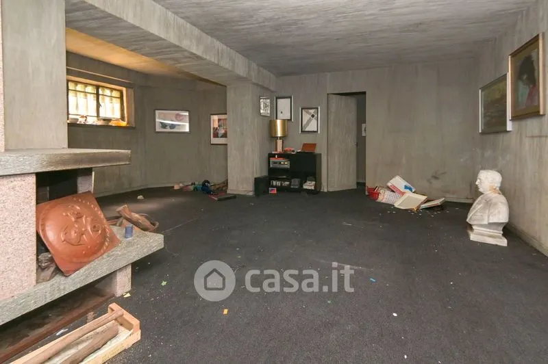 Elutuba - Art Deco Villa with Garden in Cossato