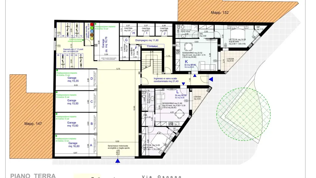 Plan - Modernised Apartment with Terraces in Modena