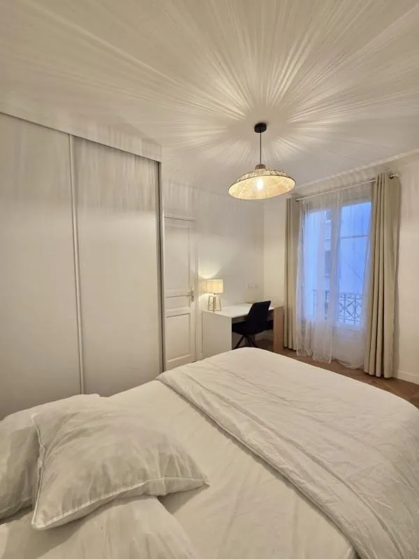 Magamistoad - Architect-Designed Flat in Paris 20ème
