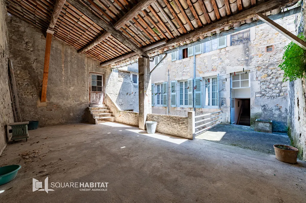 Garden - Character Townhouse with Terrace by Rhône