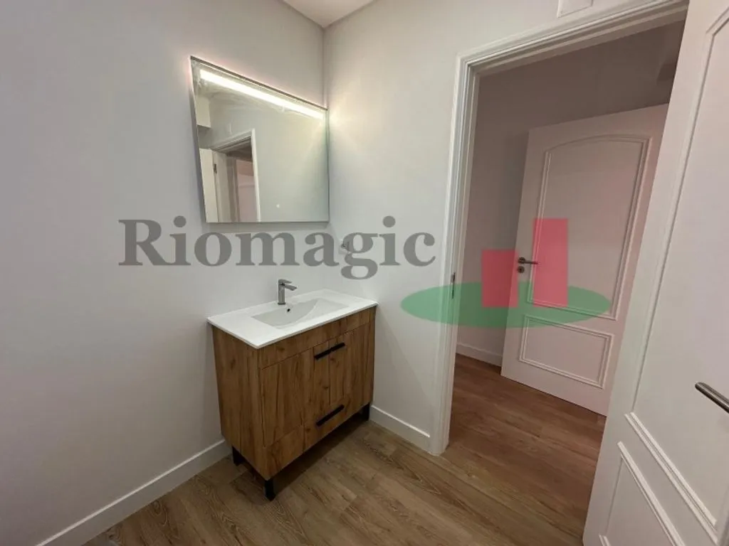 Bagni - Refurbished Flat with Balconies in Lisbon