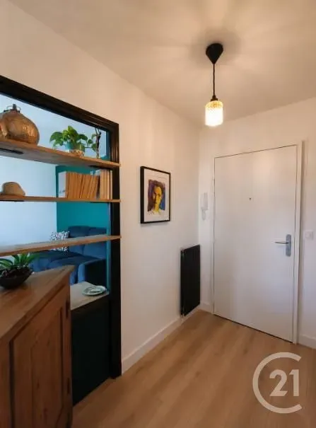 Esik - 1-Bedroom Flat with Balcony in Saint-Herblain