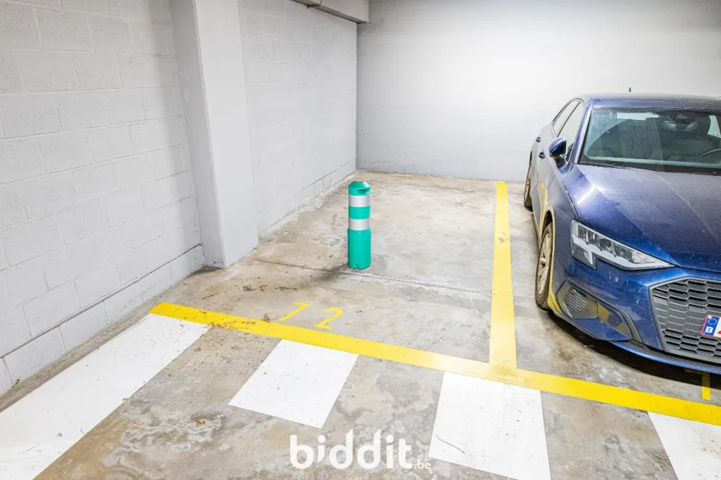 Garage - Emplacements de Parking dans Immeuble Résid. Leopold Views