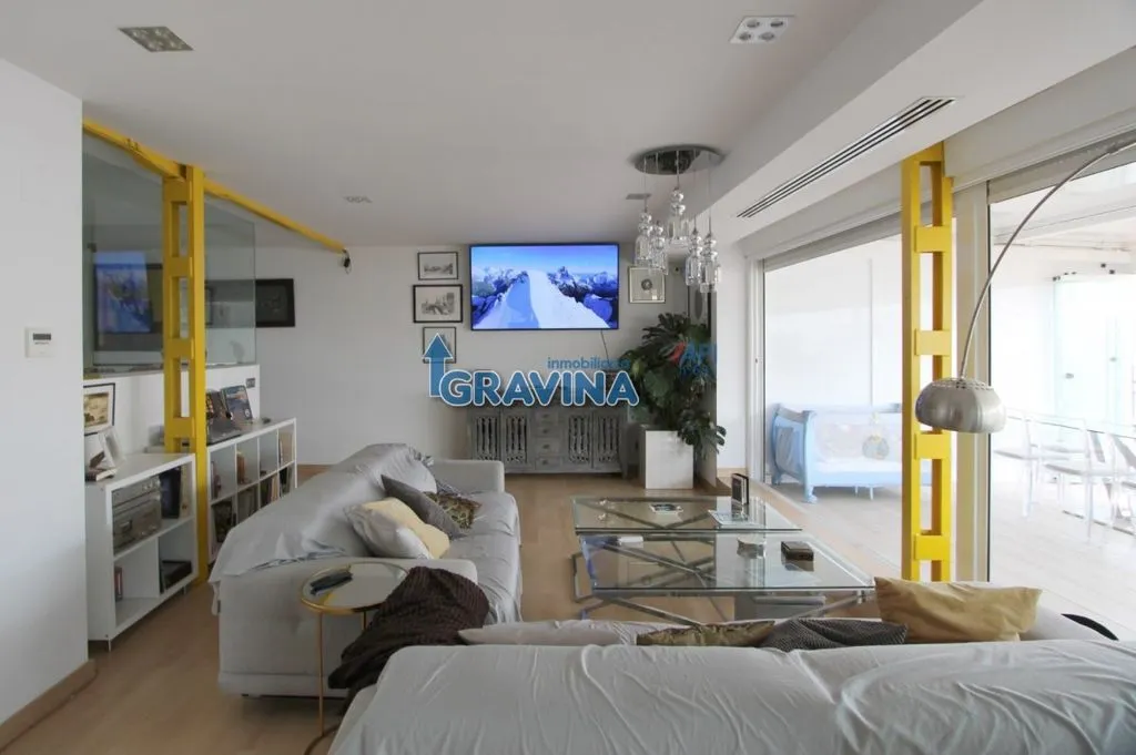 Séjour - Bright Penthouse with Terrace in Seville