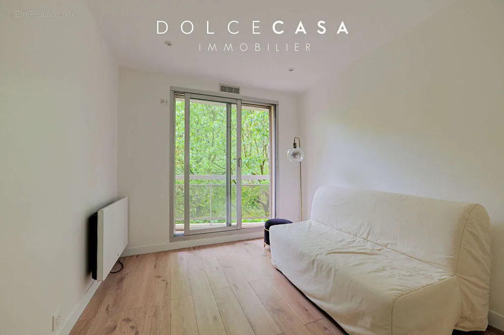Chambres - Appartement rénové avec terrasse à Nogent-sur-Marne
