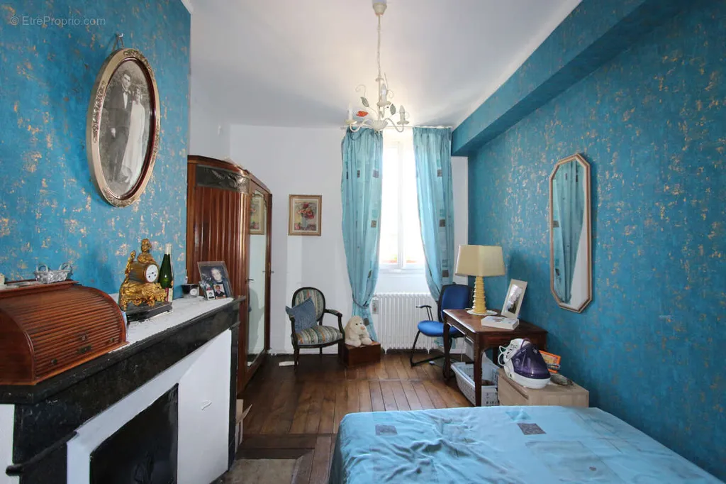 Chambres - Maison de Ville Charmante dans le Quartier Historique de Nevers