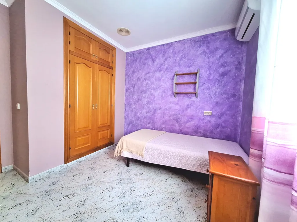 Bedrooms - Villa with Pool in Calpe Centre