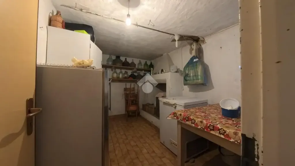 Cuisine - Panoramic Apartment with Garden in Civitanova Marche