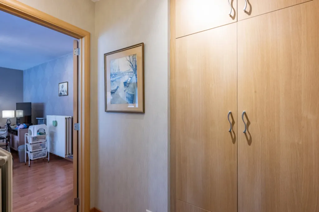 Entrée - Appartement Équipé avec Terrasse et Parking à Anvers