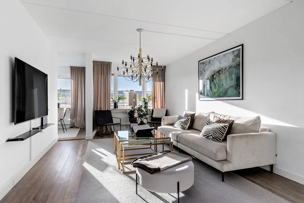 Séjour - Renovated Apartment with West-Facing Balcony in Göteborg