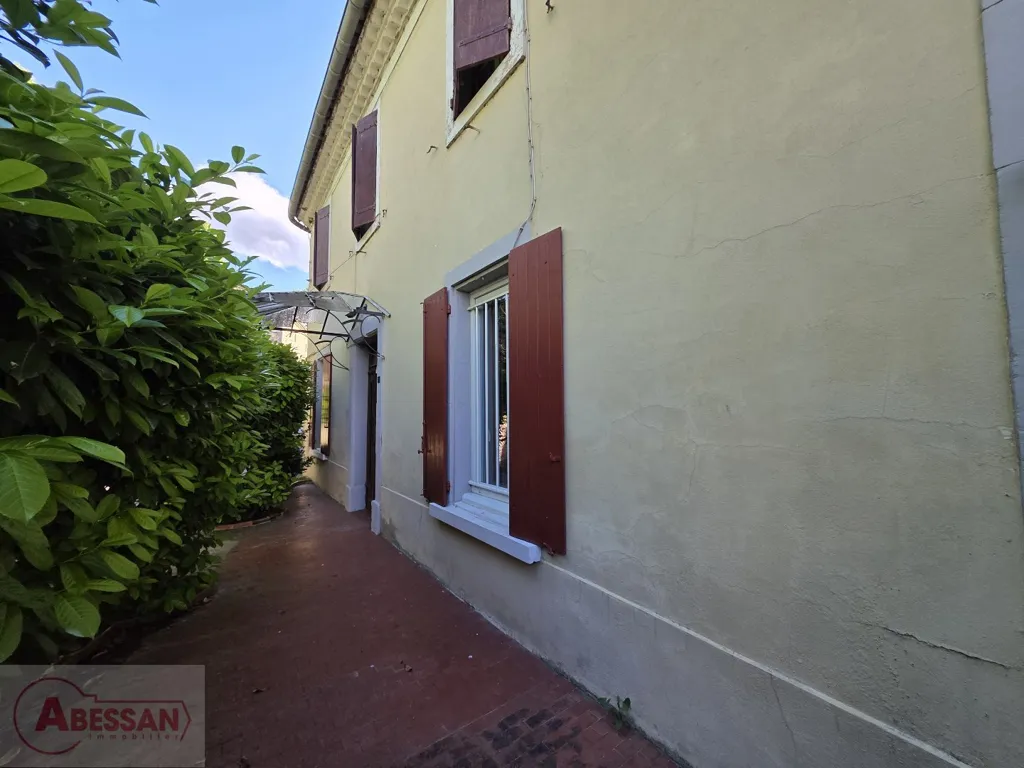 Välivaade - Property Ensemble with Multiple Units near Alès