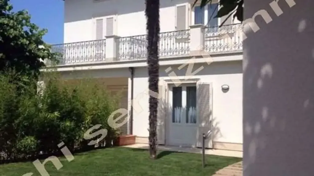 Exterior - Newly Built Villa with Seafront Access in Forte Dei Marmi