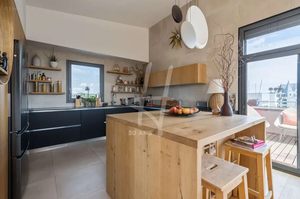 Cuisine - Duplex avec Vue Panoramique à Metz Nouvelle Ville