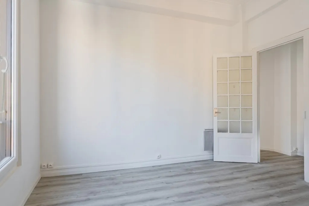 Pièces - Appartement 2 Pièces avec Vue sur Garibaldi à Nice