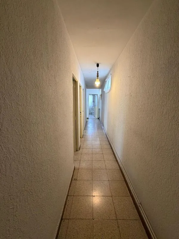 Esik - Apartment with Lift in La Palomera, León