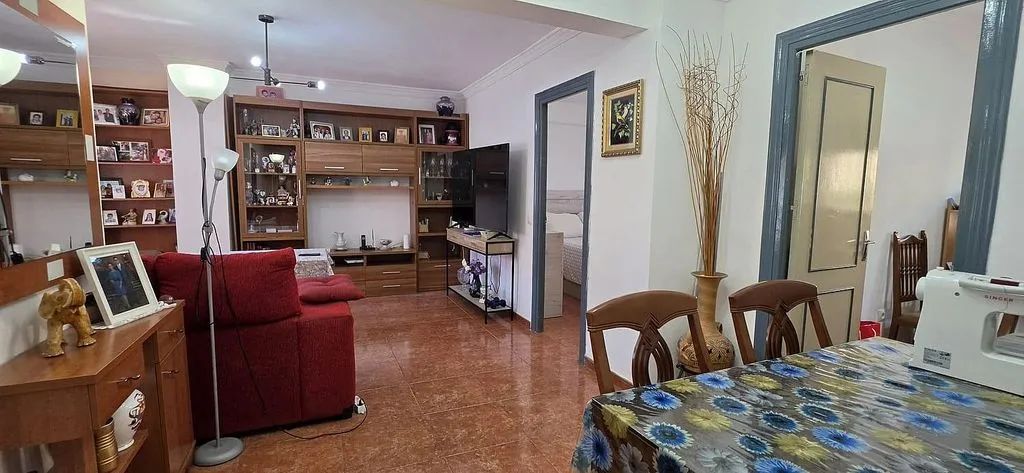 Söögituba - Bright Apartment with Garage in Parque del Sur