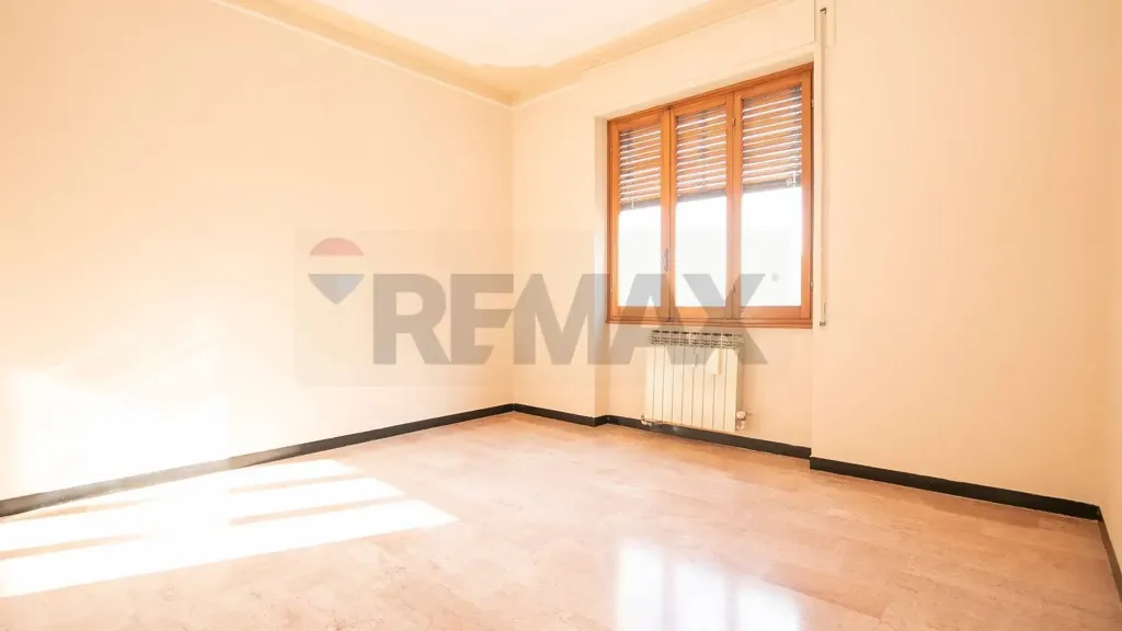 Pièces - Spacious Apartment with Balcony in Novi Ligure