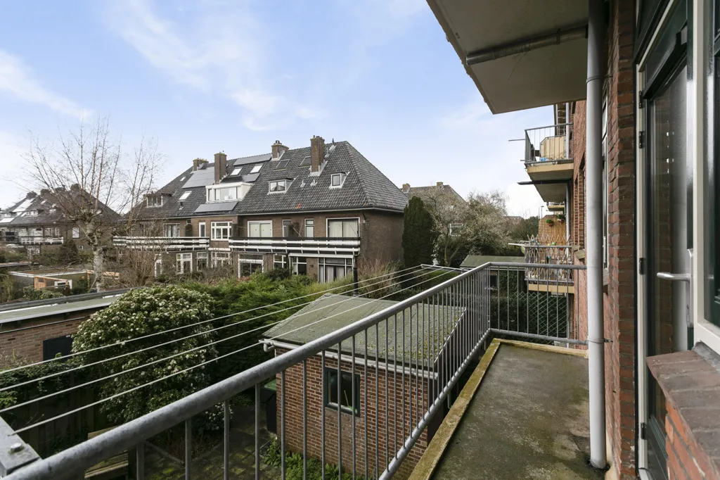 Balcone - Room for Rent in Leiden's Burgemeesterswijk