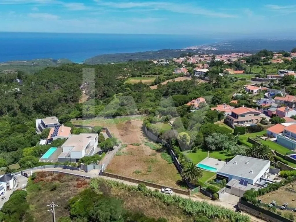 Õhuvaade - Building Land with Sea View in Sintra