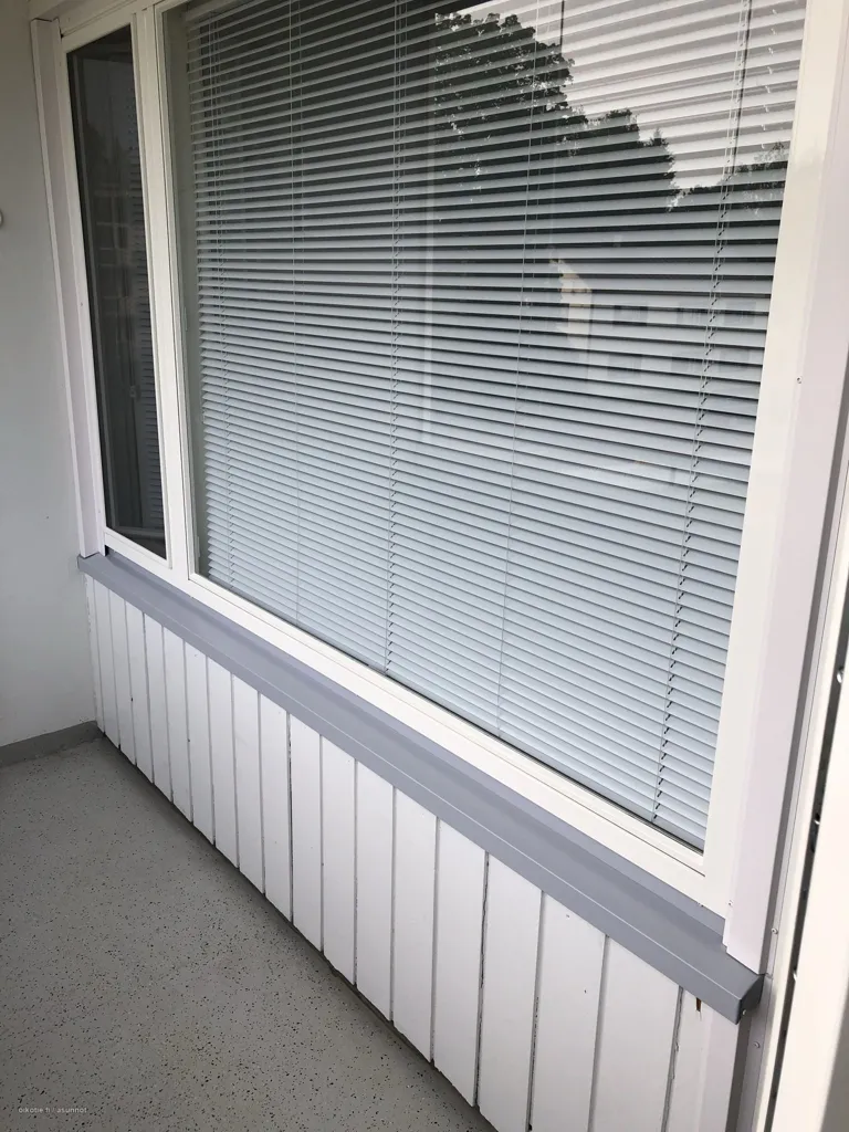 Balcon - Bright Apartment with Balcony in Heinola