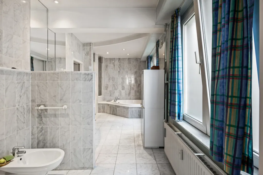Bagni - Three-Bedroom House in Antwerp