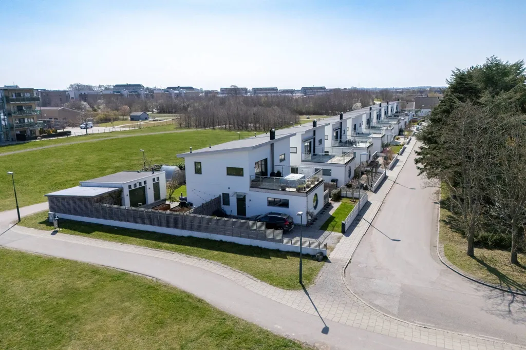 Vue aérienne - Modernist Villa with Park View in Bunkeflostrand