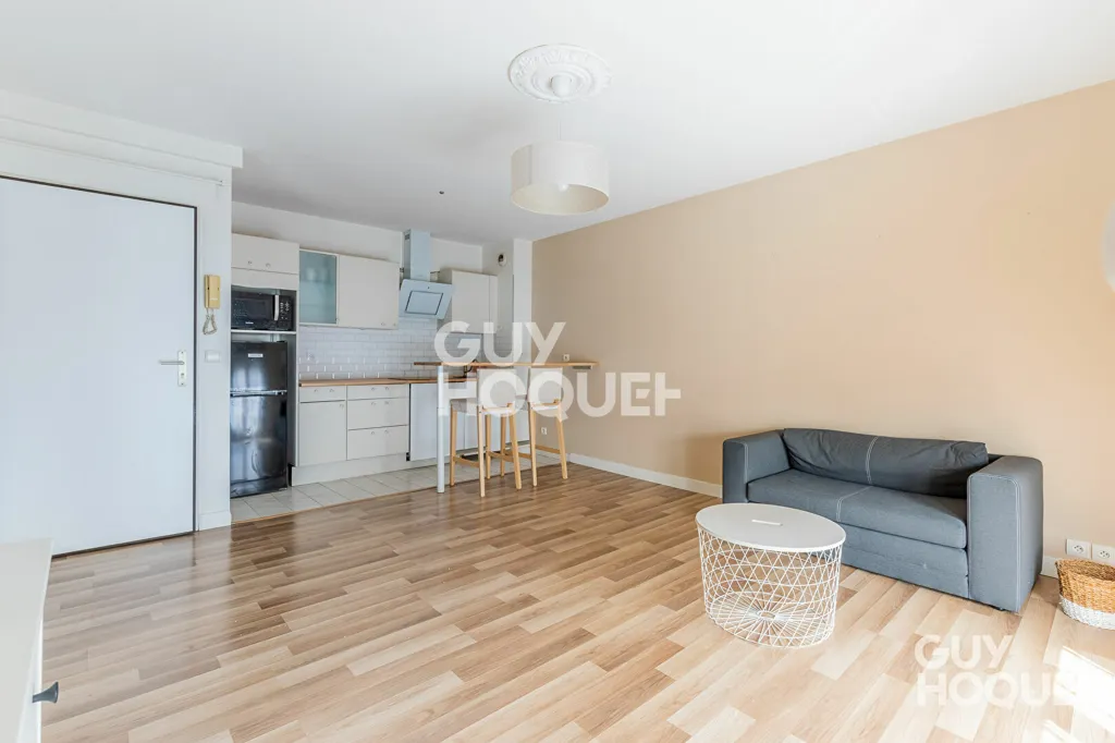 Séjour - Appartement T2 Calme à Morangis