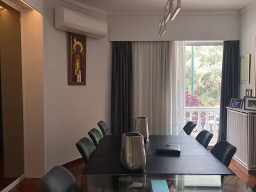 Esszimmer - Flat with Mountain View in Kolonaki, Athens