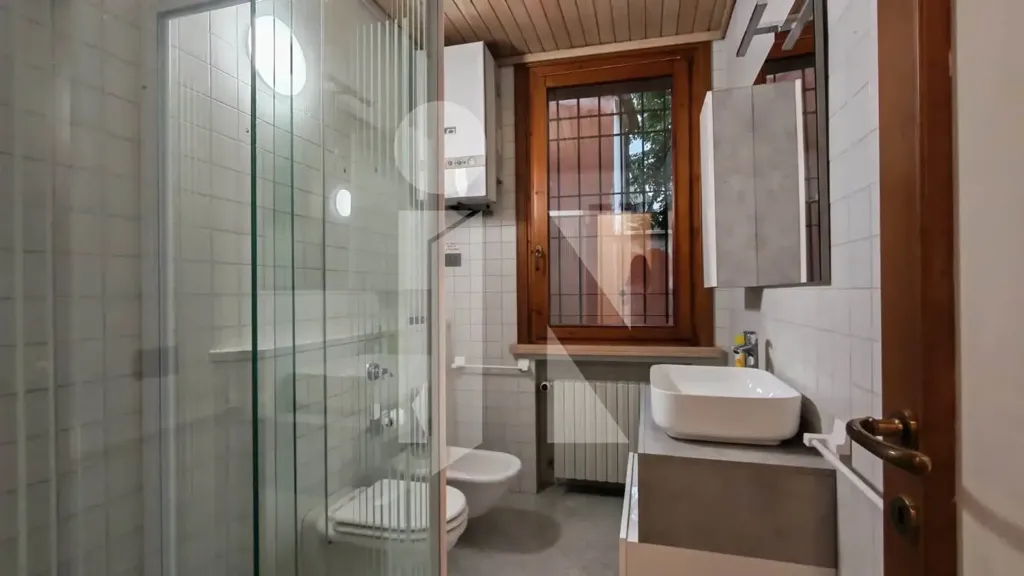 Salles de bain - Apartment with Balcony in Mantua