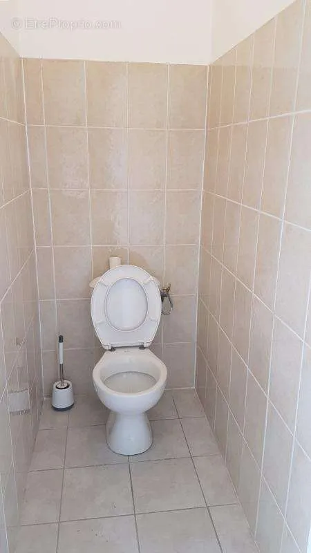 Vannitoad - 2-Bedroom Apartment with South Terrace in Agde