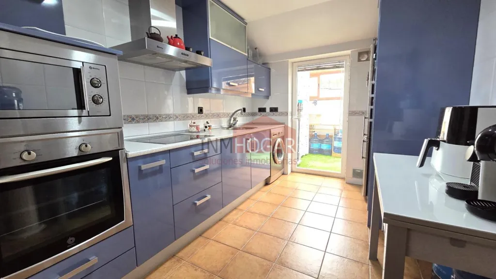 Cuisine - Flat with Terrace in San Nicolás, Ávila