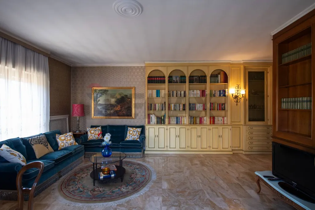 Elutuba - Penthouse with Panoramic Terraces near Ostra Centre