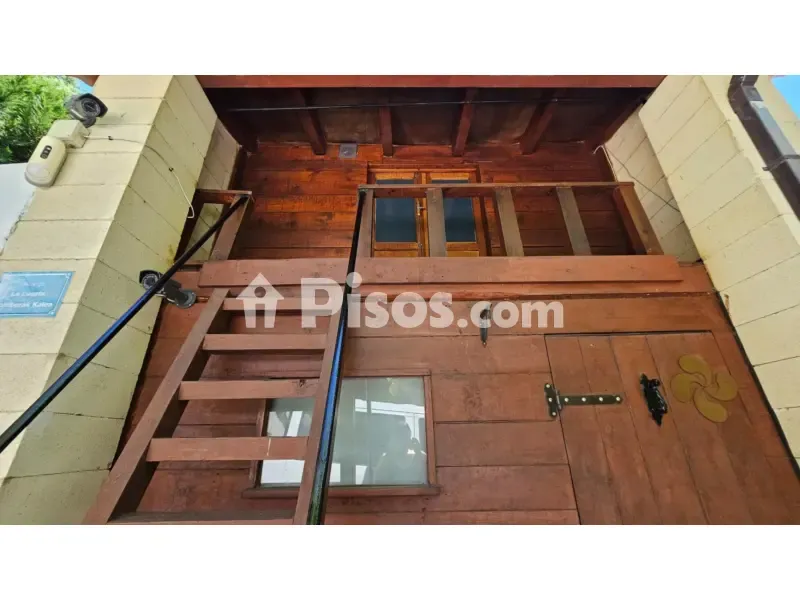 Rooms - Independent Villa with Private Pool in Gueñes