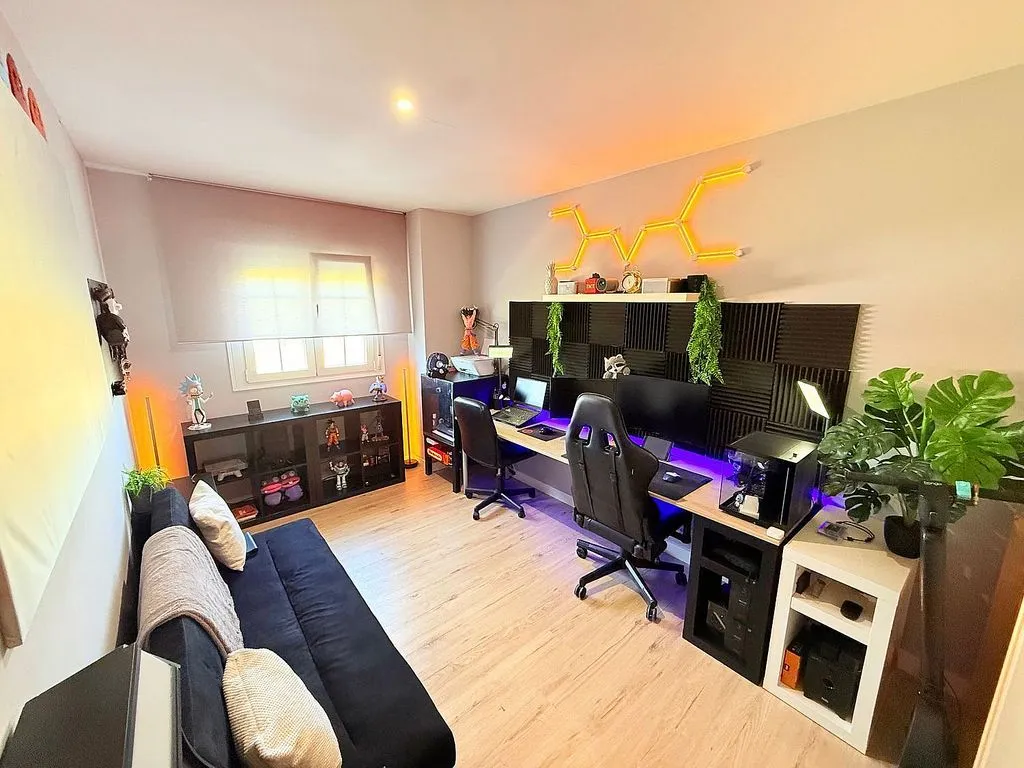 Bureau - Duplex with Garage in Esquivias