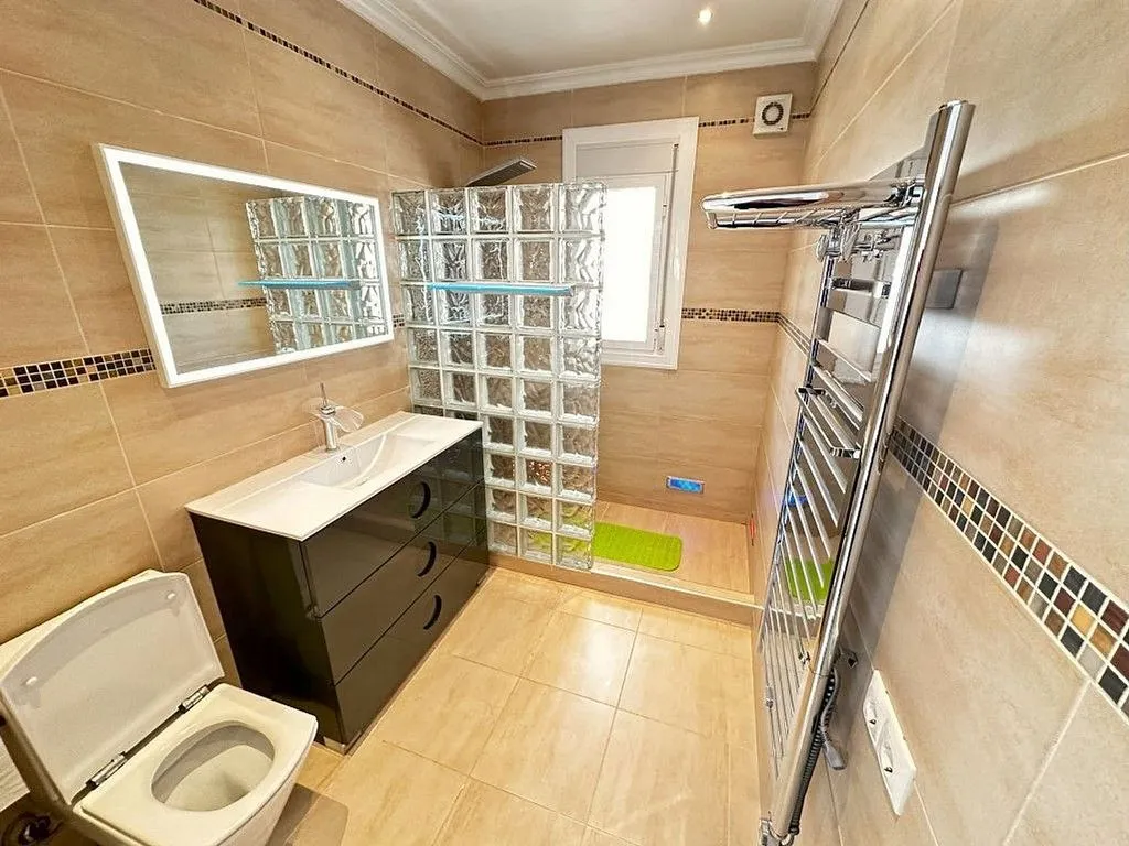 Vannitoad - Fully Renovated Villa with Pool in Ciudad Quesada