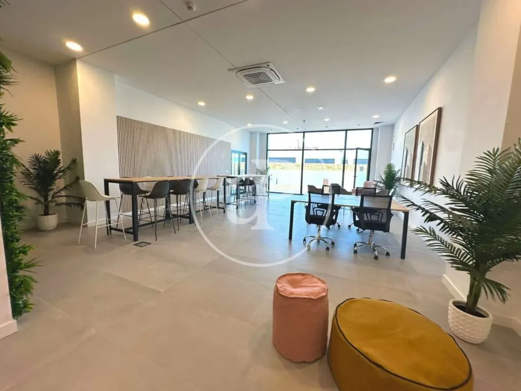 Bureau - Penthouse with Pool and Views in Finestrat