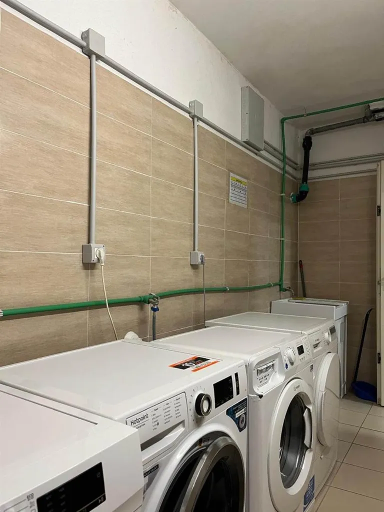 Buanderie - Rearranged Apartment with Balcony in Legnano