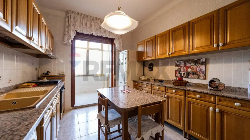 Köök - Spacious Apartment with Terrace in Bari