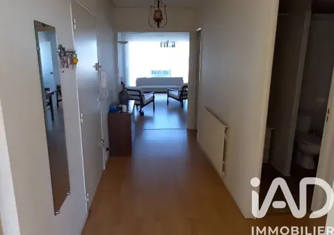 Esik - Spacious 4-Piece Apartment with Panoramic View in Vandoeuvre-lès-Nancy