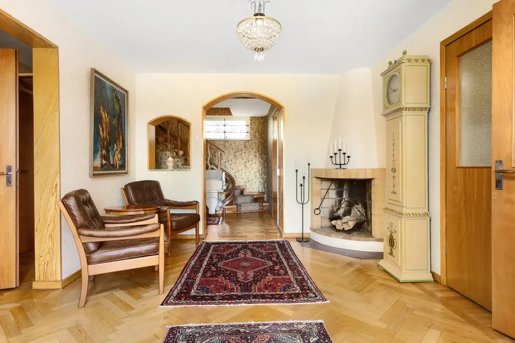 Entrée - Disponent Villa with Lake View in Lindesberg