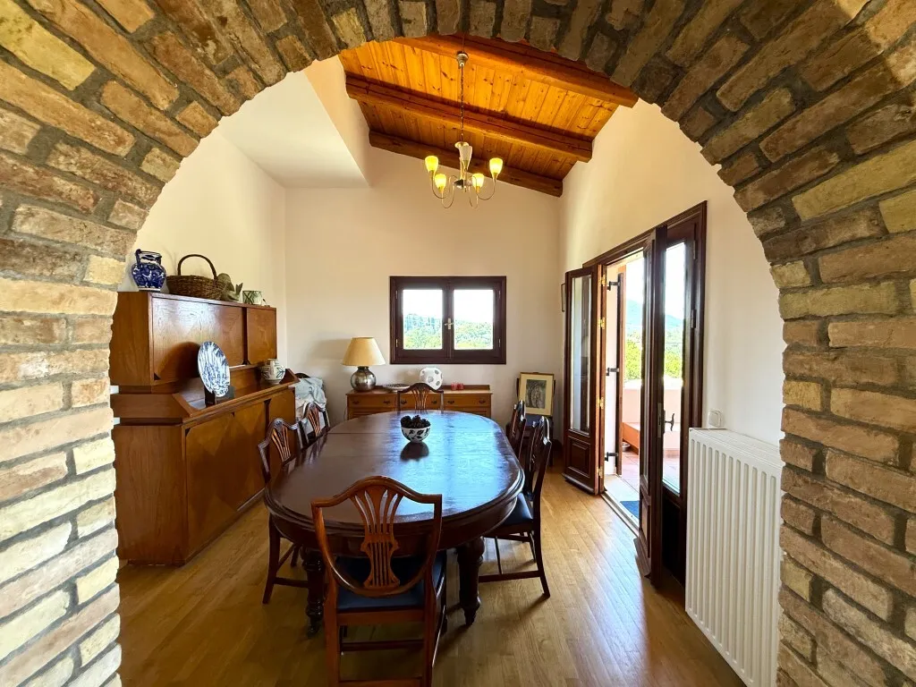 Sala da pranzo - 3-Storey Villa with Panoramic Views in Vasilika, Corfu